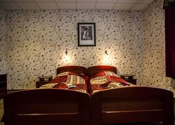 Фото номера Двухместный номер с 1 кроватью Отель Hotel SYLWANA г. Białe Błota 9